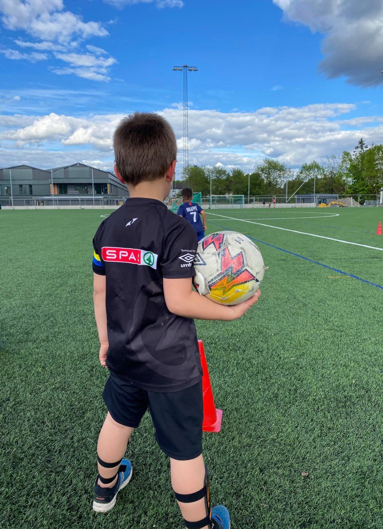 2D3A9771-06C4-4A36-84D5-70A99B3E4A90